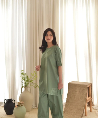 Winter stuff Zola Embroidered 3pc