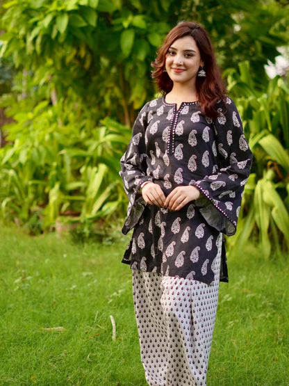 MAHRO 2-PIECE Stitched Dress. (Farshi Shalwar)
